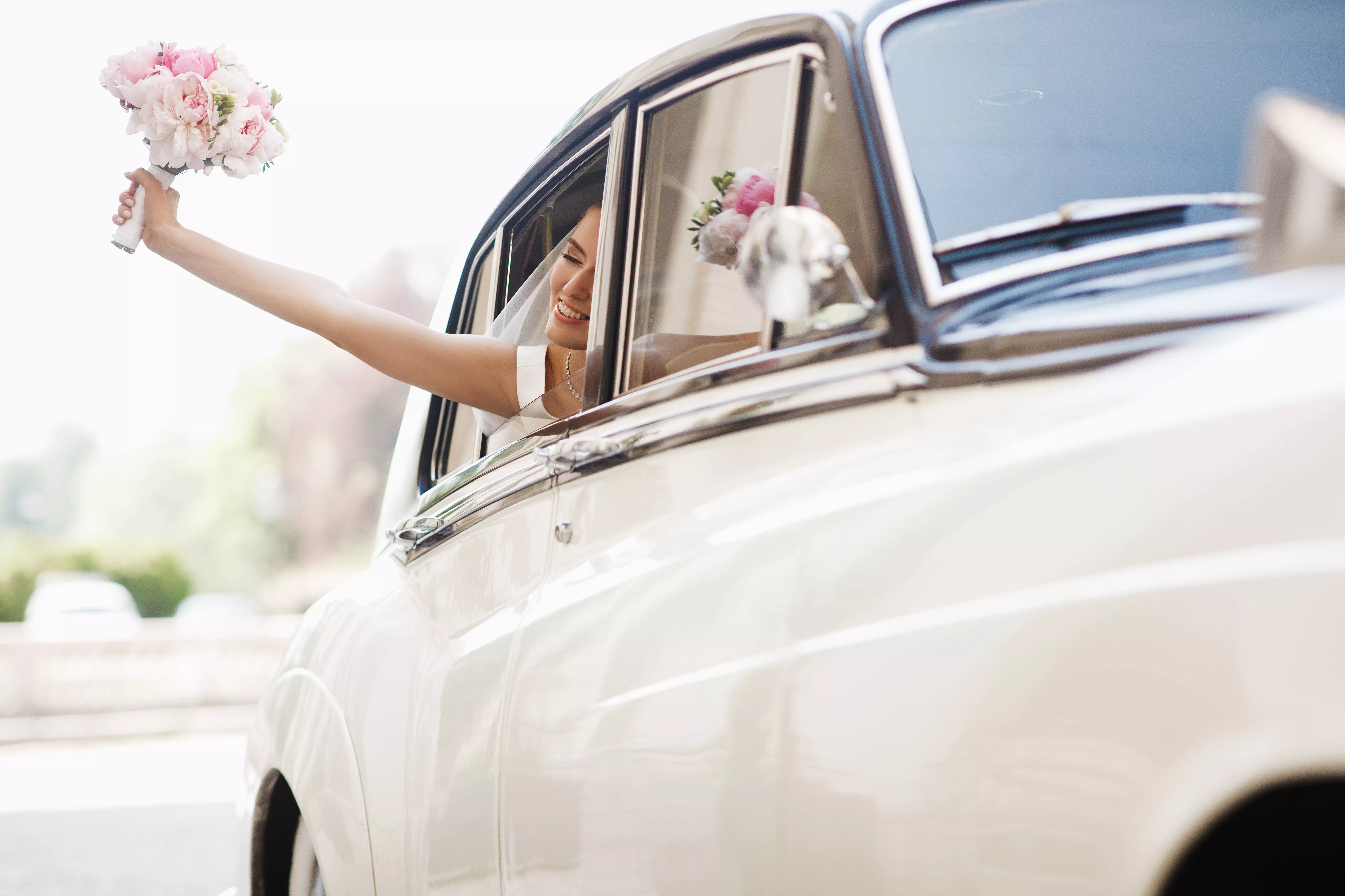 jak zrobić dekoracje samochodu do ślubu i przystroić na wesele